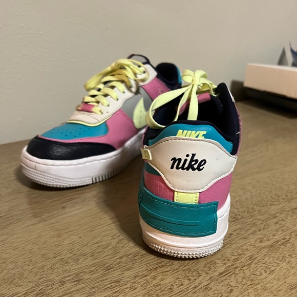 Nike Airforce 1 Shadow - Picture 2 of 5